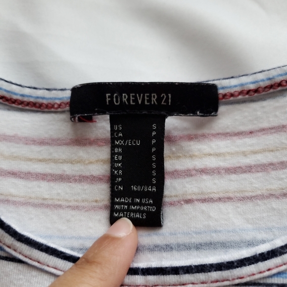 Forever 21 white lettuce hem striped crop top - Picture 4 of 4